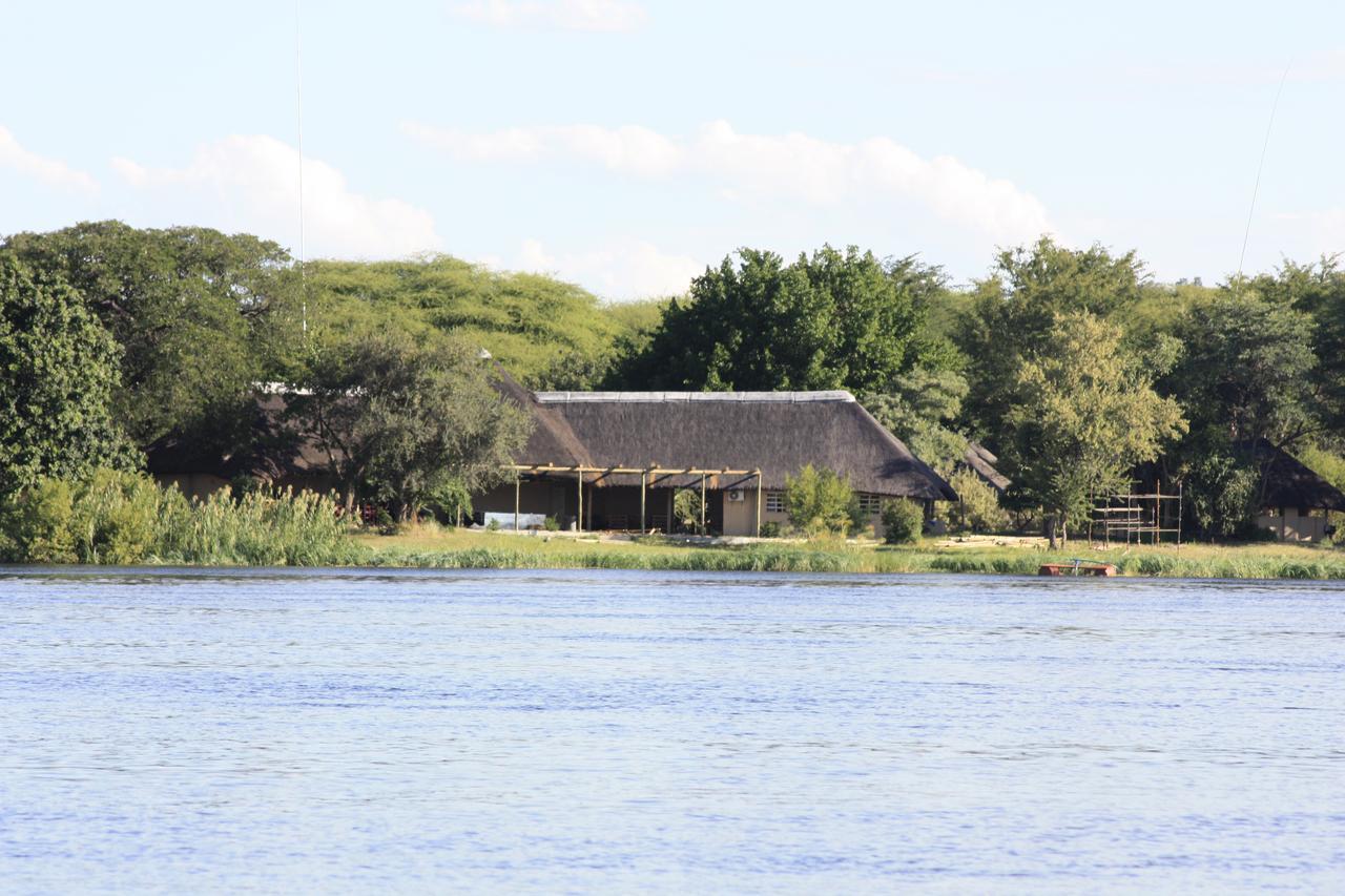 Big 5 Toro Lodge Kasane Exteriér fotografie